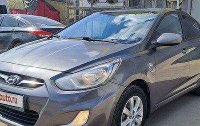 Hyundai Solaris II рестайлинг, 2012 год, 990 000 рублей, 1 фотография