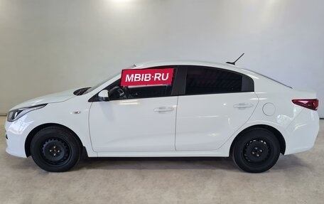 KIA Rio IV, 2020 год, 1 670 000 рублей, 3 фотография