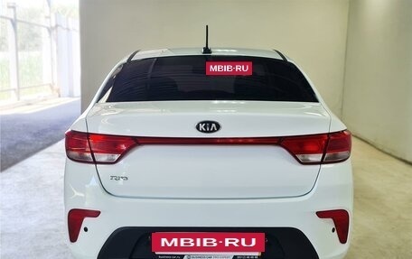 KIA Rio IV, 2020 год, 1 670 000 рублей, 2 фотография