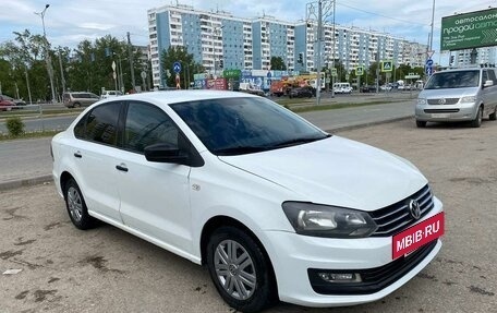 Volkswagen Polo VI (EU Market), 2018 год, 650 000 рублей, 3 фотография
