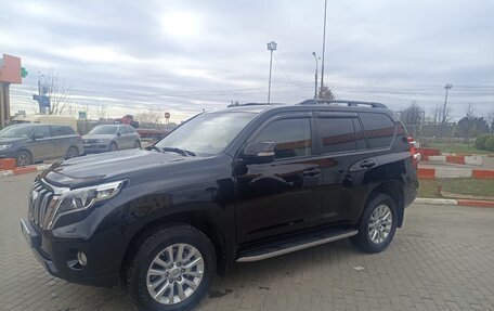 Toyota Land Cruiser Prado 150 рестайлинг 2, 2016 год, 4 062 000 рублей, 1 фотография