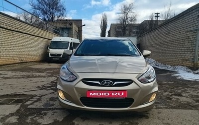 Hyundai Solaris II рестайлинг, 2012 год, 780 000 рублей, 1 фотография