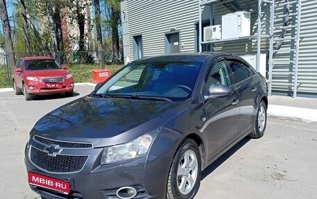 Chevrolet Cruze II, 2010 год, 1 фотография