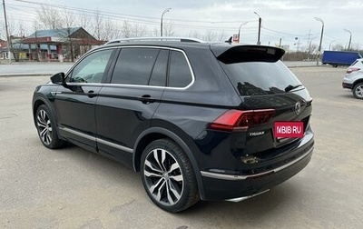 Volkswagen Tiguan II, 2019 год, 3 280 000 рублей, 1 фотография