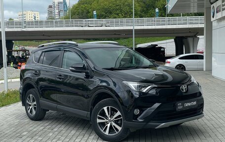 Toyota RAV4, 2018 год, 3 фотография