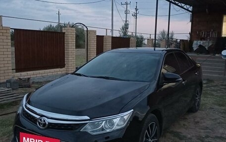 Toyota Camry, 2016 год, 2 220 000 рублей, 4 фотография