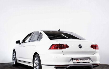 Volkswagen Passat B8 рестайлинг, 2018 год, 2 207 070 рублей, 4 фотография