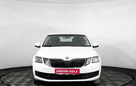 Skoda Octavia, 2017 год, 1 590 000 рублей, 2 фотография