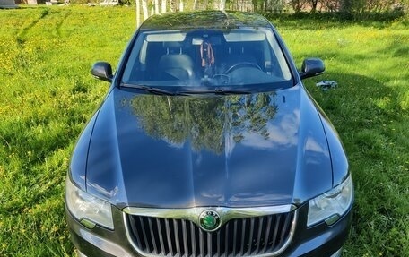 Skoda Superb III рестайлинг, 2011 год, 1 190 000 рублей, 5 фотография