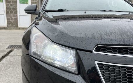 Chevrolet Cruze II, 2010 год, 550 000 рублей, 3 фотография