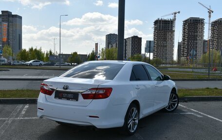 Toyota Camry, 2013 год, 1 618 225 рублей, 2 фотография