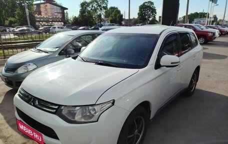 Mitsubishi Outlander III рестайлинг 3, 2012 год, 1 139 000 рублей, 1 фотография