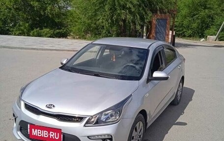 KIA Rio IV, 2020 год, 1 800 000 рублей, 1 фотография