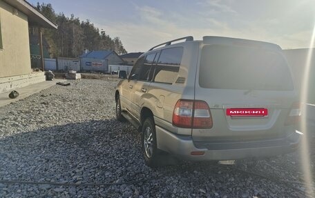 Toyota Land Cruiser 100 рестайлинг 2, 2006 год, 2 300 000 рублей, 4 фотография