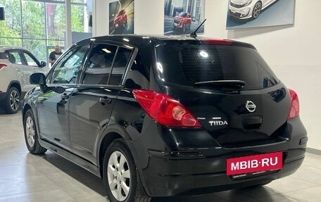 Nissan Tiida, 2010 год, 4 фотография