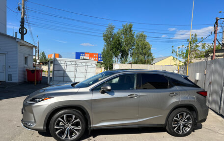 Lexus RX IV рестайлинг, 2019 год, 5 450 000 рублей, 2 фотография