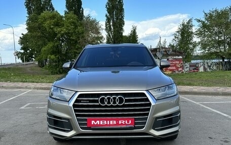 Audi Q7, 2015 год, 3 700 000 рублей, 4 фотография