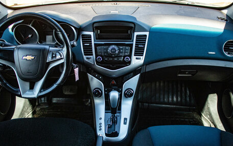 Chevrolet Cruze II, 2012 год, 899 000 рублей, 5 фотография