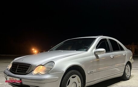 Mercedes-Benz C-Класс, 2000 год, 600 000 рублей, 2 фотография