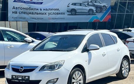 Opel Astra J, 2011 год, 730 990 рублей, 3 фотография