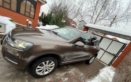 Volkswagen Touareg III, 2014 год, 3 260 000 рублей, 3 фотография