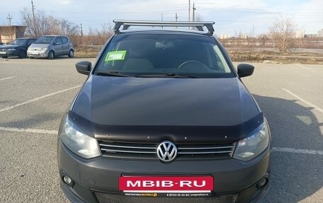 Volkswagen Polo VI (EU Market), 2013 год, 529 000 рублей, 2 фотография