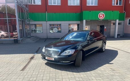 Mercedes-Benz S-Класс, 2012 год, 1 550 000 рублей, 2 фотография