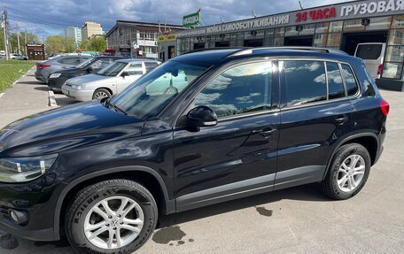 Volkswagen Tiguan I, 2011 год, 1 300 000 рублей, 2 фотография