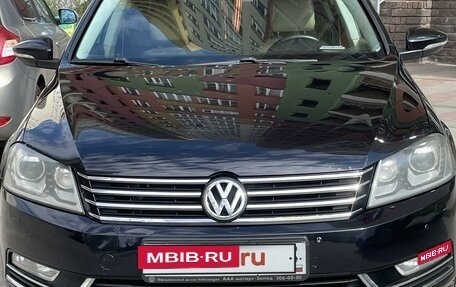 Volkswagen Passat B7, 2012 год, 1 370 000 рублей, 2 фотография