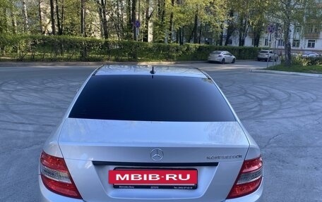 Mercedes-Benz C-Класс, 2008 год, 1 400 000 рублей, 4 фотография