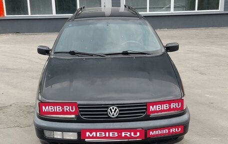 Volkswagen Passat B4, 1996 год, 399 000 рублей, 2 фотография