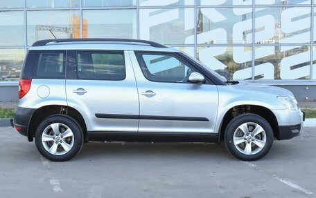 Skoda Yeti I рестайлинг, 2013 год, 1 099 000 рублей, 5 фотография