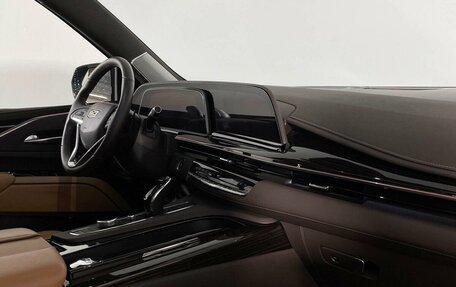 Cadillac Escalade V, 2022 год, 15 997 000 рублей, 9 фотография