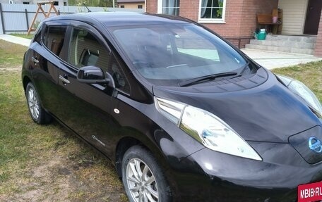 Nissan Leaf I, 2014 год, 760 000 рублей, 2 фотография