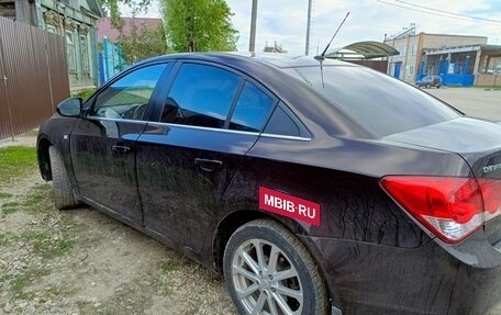 Chevrolet Cruze II, 2013 год, 820 000 рублей, 4 фотография