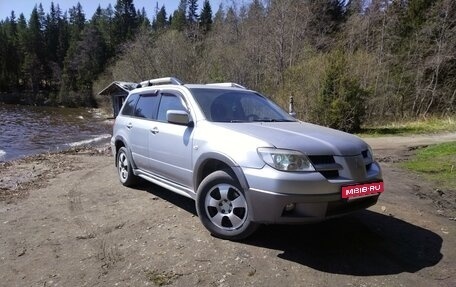 Mitsubishi Outlander III рестайлинг 3, 2006 год, 520 000 рублей, 4 фотография