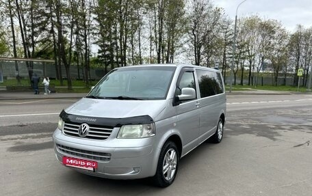 Volkswagen Transporter T5 рестайлинг, 2008 год, 1 200 000 рублей, 2 фотография