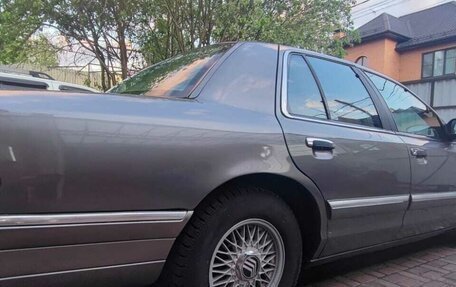 Mercury Grand Marquis II, 1991 год, 900 000 рублей, 3 фотография