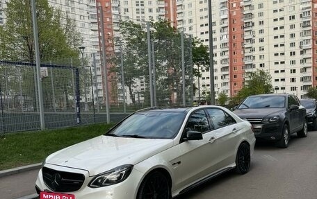 Mercedes-Benz E-Класс AMG, 2015 год, 4 899 000 рублей, 3 фотография