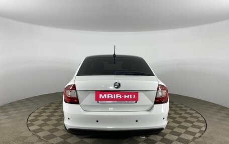 Skoda Rapid I, 2017 год, 1 300 000 рублей, 4 фотография