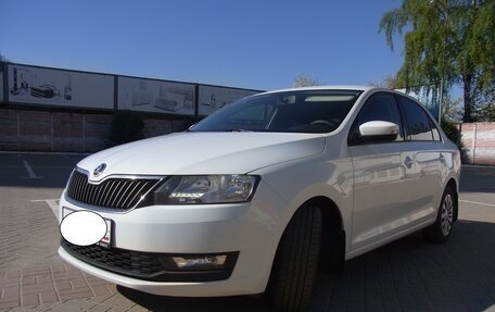 Skoda Rapid I, 2018 год, 1 299 000 рублей, 4 фотография