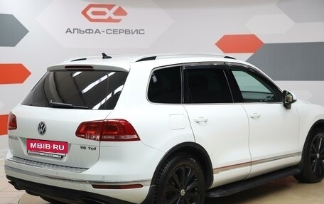 Volkswagen Touareg III, 2015 год, 2 550 000 рублей, 5 фотография