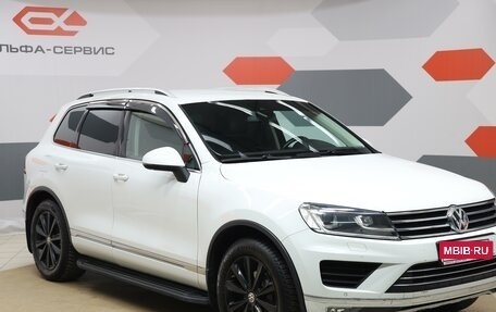 Volkswagen Touareg III, 2015 год, 2 550 000 рублей, 3 фотография