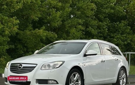 Opel Insignia II рестайлинг, 2013 год, 1 335 000 рублей, 2 фотография