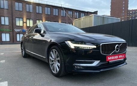 Volvo S90 II рестайлинг, 2017 год, 3 449 999 рублей, 3 фотография