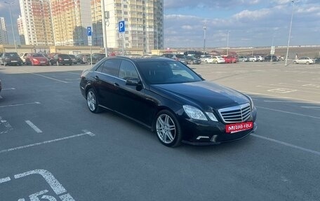 Mercedes-Benz E-Класс, 2010 год, 1 550 000 рублей, 2 фотография