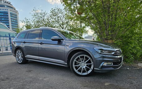 Volkswagen Passat B8 рестайлинг, 2016 год, 2 850 000 рублей, 4 фотография