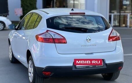 Renault Megane III, 2012 год, 699 000 рублей, 2 фотография
