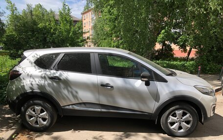 Renault Kaptur I рестайлинг, 2018 год, 1 540 000 рублей, 2 фотография