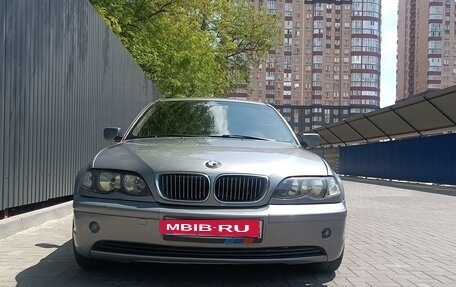 BMW 3 серия, 2004 год, 529 000 рублей, 3 фотография